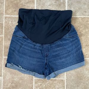 Ingrid & Isabel Maternity Jean Shorts 14
